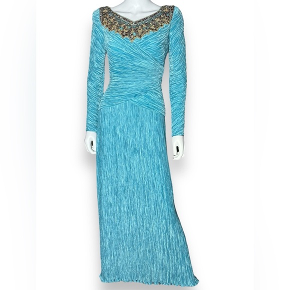 Mary McFadden Dresses & Skirts - Mary McFadden Couture Long-sleeve Turquoise Pleated Accordion Gown